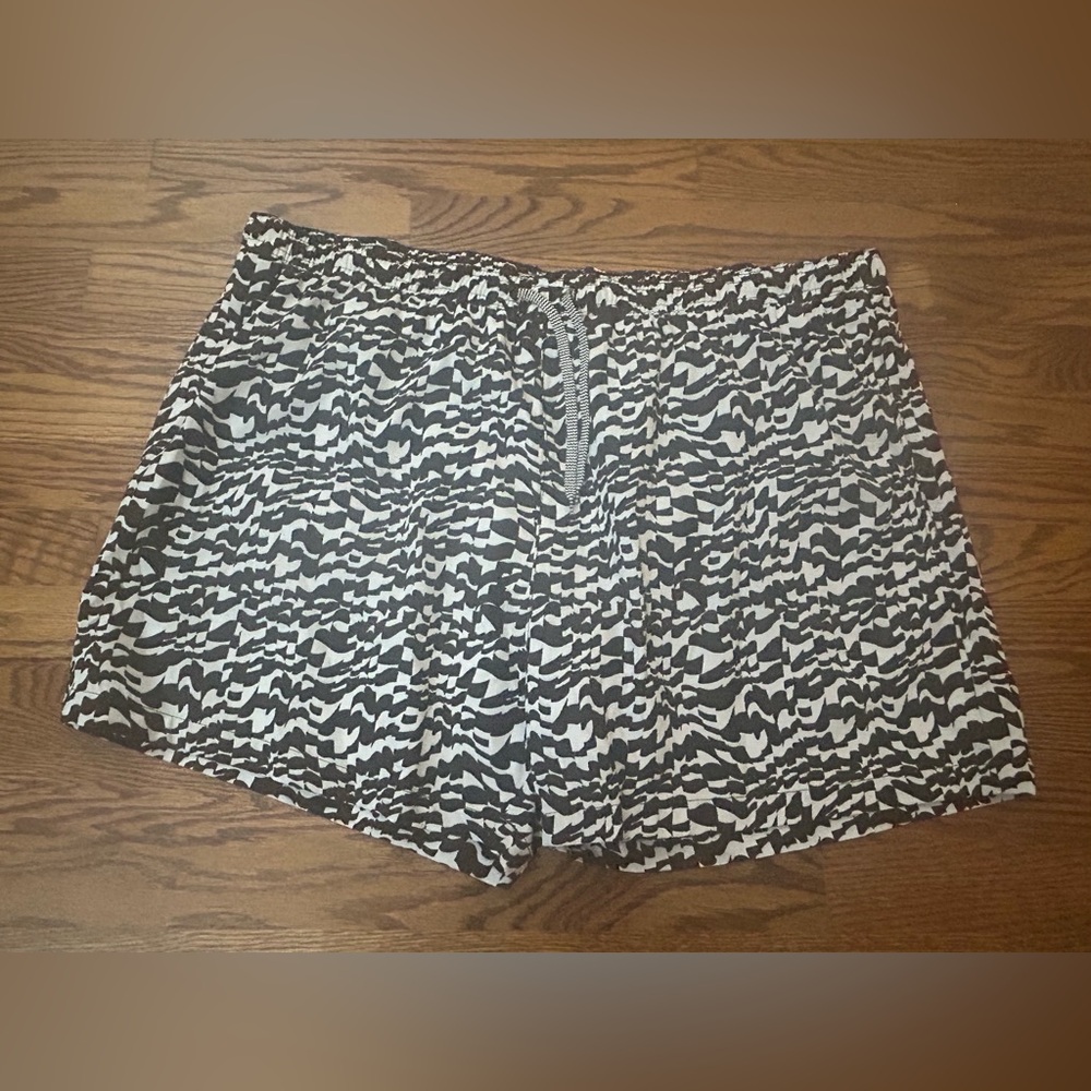Open Edit Men's Black/White Geometric Recycled Volley Swim Trunks 2XL